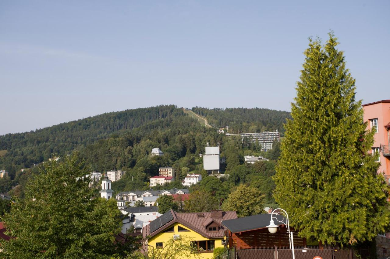 Farys - Swietna Lokalizacja, Sauna, Jacuzzi, Piekne Widoki Z Okien Krynica-Zdrój Esterno foto