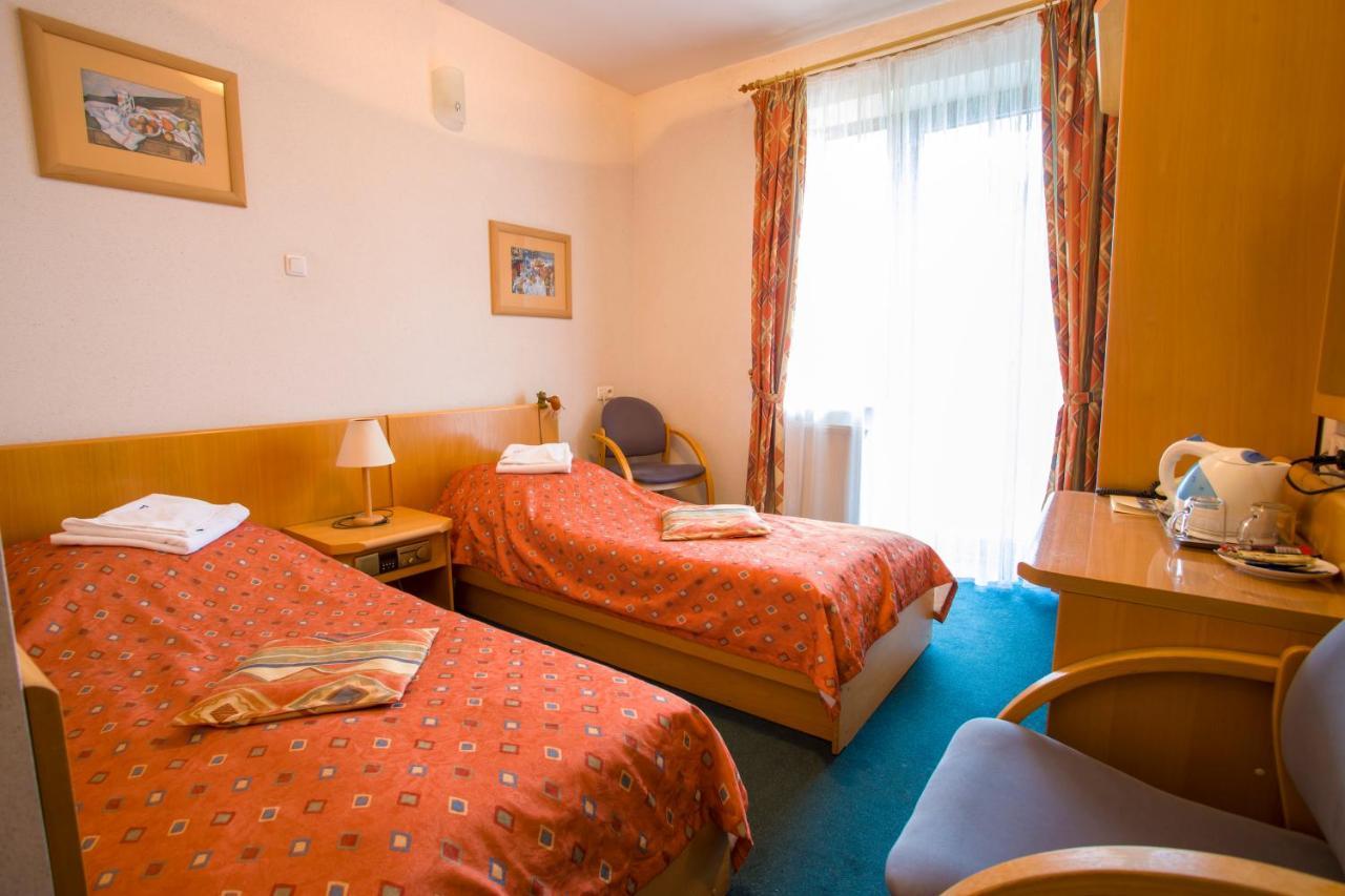 Farys - Swietna Lokalizacja, Sauna, Jacuzzi, Piekne Widoki Z Okien Krynica-Zdrój Esterno foto