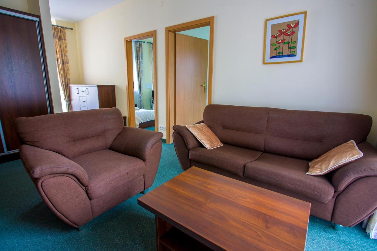 Farys - Swietna Lokalizacja, Sauna, Jacuzzi, Piekne Widoki Z Okien Krynica-Zdrój Esterno foto